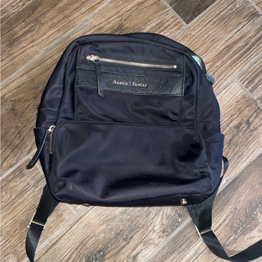 Austin Fowler Marina mini Black Backpack - Picture 2 of 4